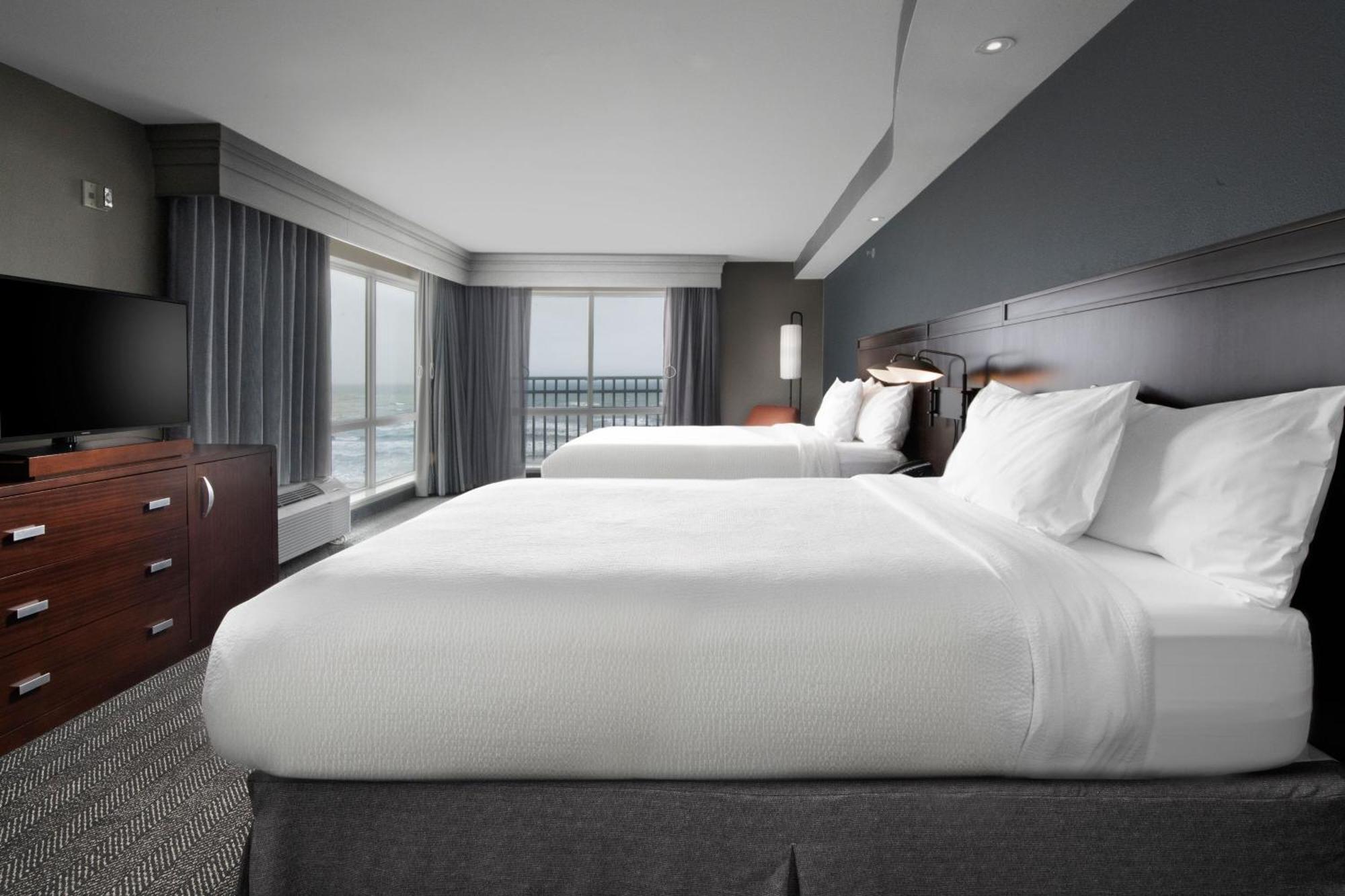 Courtyard By Marriott Galveston Island Hotel Exterior photo